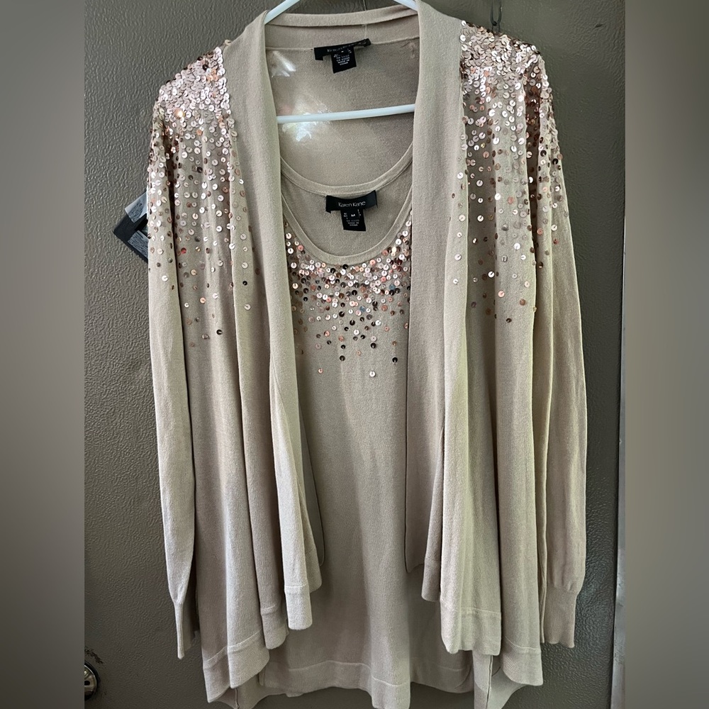 Karen Kane tank top and over sweater, Size M on Tank and small on Sweater